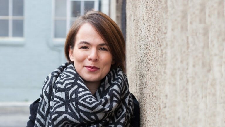 Episode 23: Gloria Roheim McRae – Playing with the possibilities